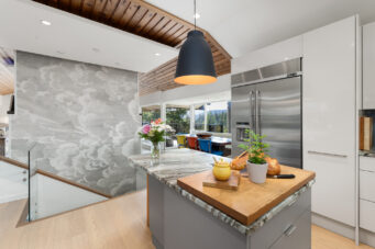 6485 Madrona Crescent
